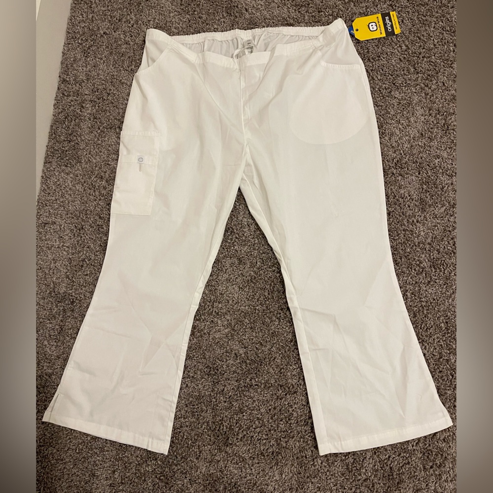 Sale! ☄️WonderWink White Scrub Pants size 3XP